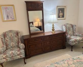 This item (dresser & Chairs only) is available for PRESALE.  Please text photo to 760-668-0554 to purchase.  We accept ZELLE only for pre sales