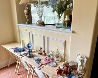 Assortment of home decor