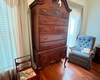 Highboy chest of drawers