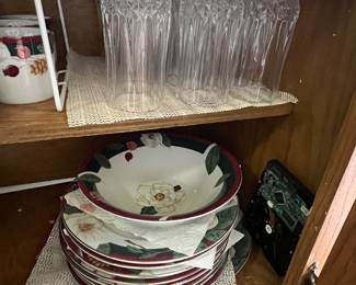 Holiday dishes
