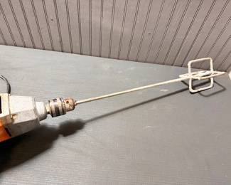 Another view of the paint mixer
