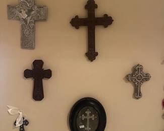 1666. Crosses
