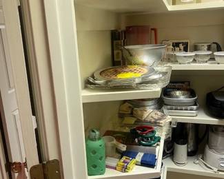 1715. Tupperware, Miscellaneous