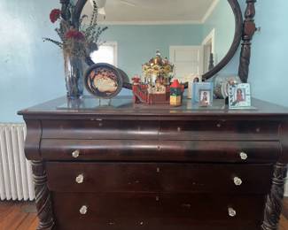 Antique Bedroom Dresser closer view