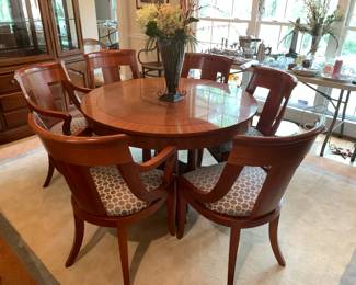#42 Baker round to Oval Wood Table w/ Painted Black Claw Feet 2 leaves - 46-90x30 $475.00