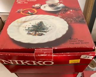 #142 Nikko 12 pc Set of Christmas - Dinner plates are 10.5" $25.00
#143 Nikko 12 pc Set of Christmas - Dinner plates are 10.5" $25.00
#144 Nikko 12 pc Set of Christmas - Dinner plates are 10.5" $25.00
#145 Nikko 12 pc Set of Christmas - Dinner plates are 10.5" $25.00