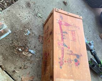 #136 Wood Antique Toy Chest - w/Circus Motiff on Top - 30x14x12 $20.00