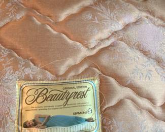 #21 (2) set Beauty Rest of Twin Mattress/Boxsprings $100.00