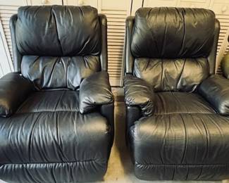 Large Black Leather Recliners. (2)