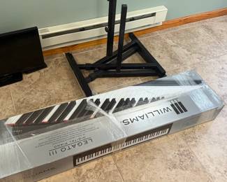 Keyboard & Stand