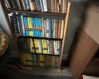 Nancy Drew Hardy Boys Ruth 
Margaret Sutton 