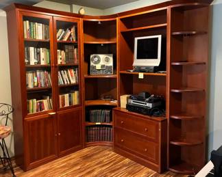 Modular Corner Shelving