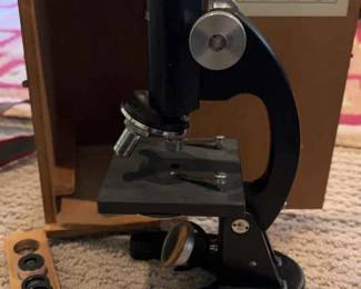 Monolux Microscope No 6088 in Wood Case