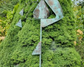 Spinning Metal Yard Sculpture