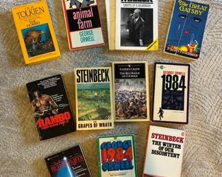 Vintage Classics JRR Tolkien George Orwell