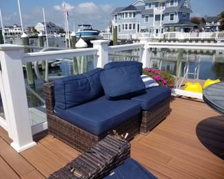 All-weather wicker conversation set