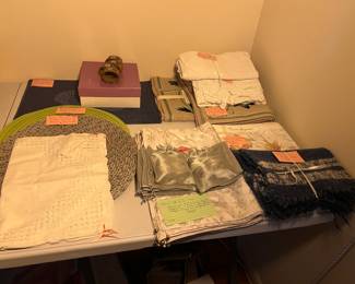 Selection of placemats, napkins