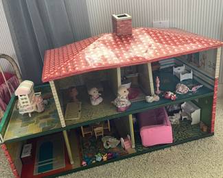 Dolls houses