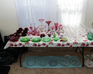 Stemware, Ruby cups and saucers
