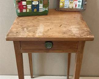 Table and Carl Nan