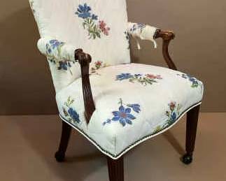 Floral Quilted Rolling Chair