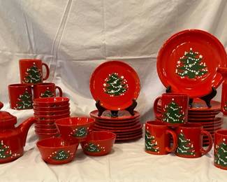 Christmas Time Table Ware
