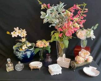 Timeless Blooms Curios