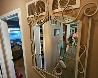 Decorative mirror