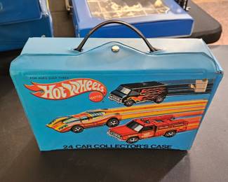 Hot wheels carry case 