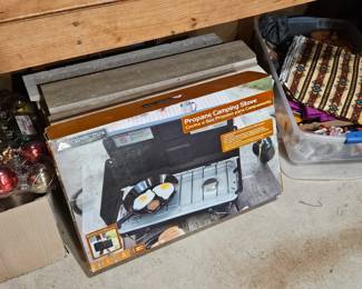 Propane camping stove 