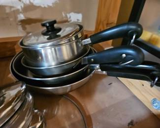 Revereware pots and pans 