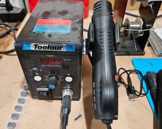 Toolour hot air rework station 