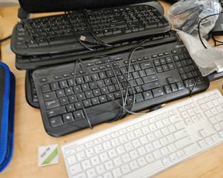 Computer keyboard 