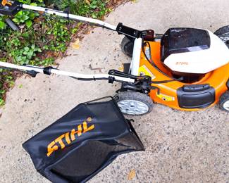 STIHL MOWER NICE