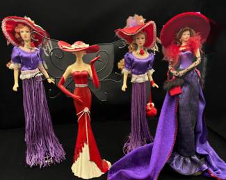 Dresser Dolls