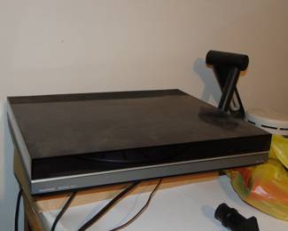 Bing and Olufsen BeOGram RX2 record player