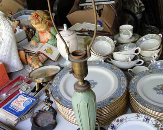 Old lamp, Nippon dishes