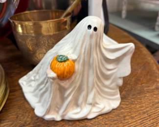 Vintage ceramic ghost