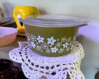 Spring Blossom casserole dish with lid
