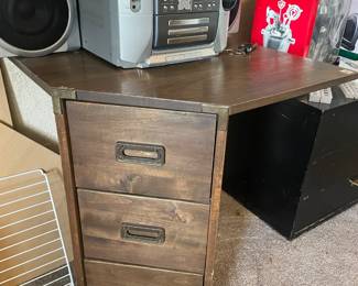 Bombshell-Worthy Gems! 8/15 and 8/16. 10 to 2 Daily. 100% family owned and operated. 