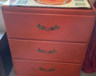 Bombshell-Worthy Gems! 8/15 and 8/16. 10 to 2 Daily. 100% family owned and operated. 