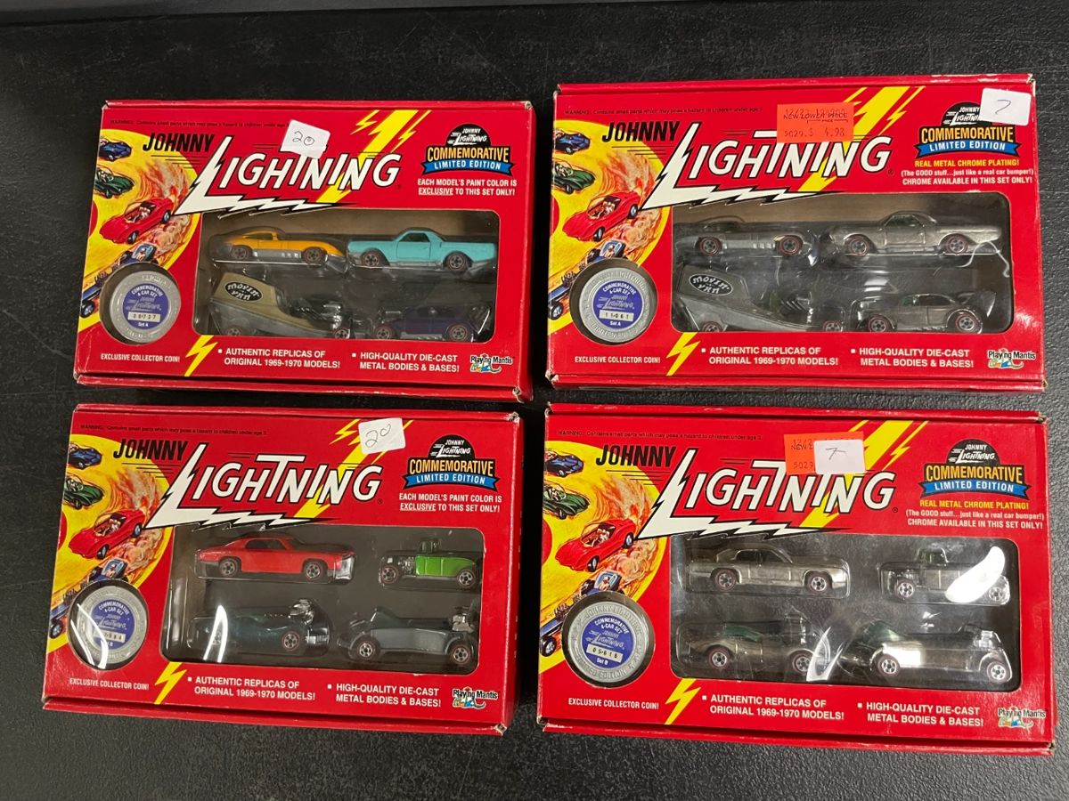 JOHNNY LIGHTNING - MORE LOTS THAN PICTURED HERE.