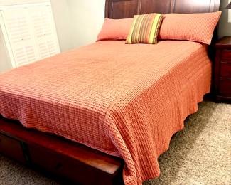 Panel headboard queen bed
