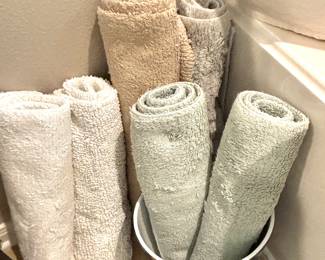 Bath rugs