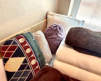 Blankets and throws