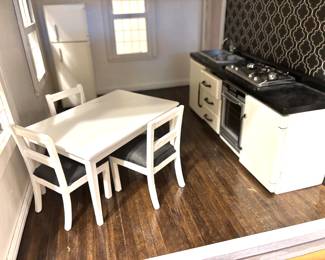 Dollhouse furniture