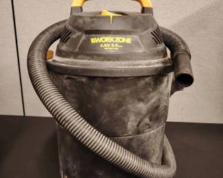 Workzone 6 Gallon Wet Dry Vac