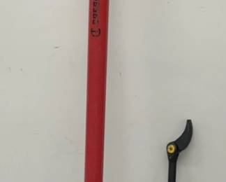 Red Crescent Pry Bar w Smaller Black Bar