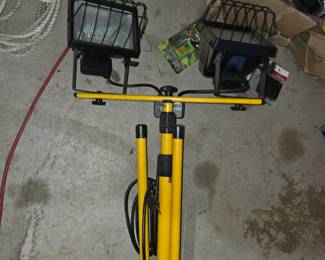 Industrial lighting for work areas