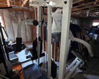 Factor 525 exercise station